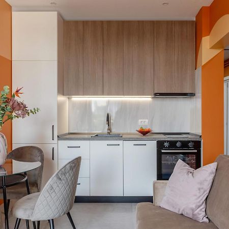 Playful & Bright 1Br Near The Faculty Of Law Apartment Bucharest Exterior photo